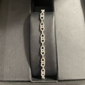 Rogers&Hollands Diamond Pavé link bracelet